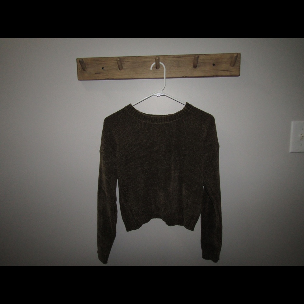 dark green sweater